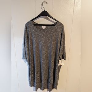 LuLaRoe 2XL Black Shirt